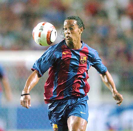 借高度默契 借高度默契